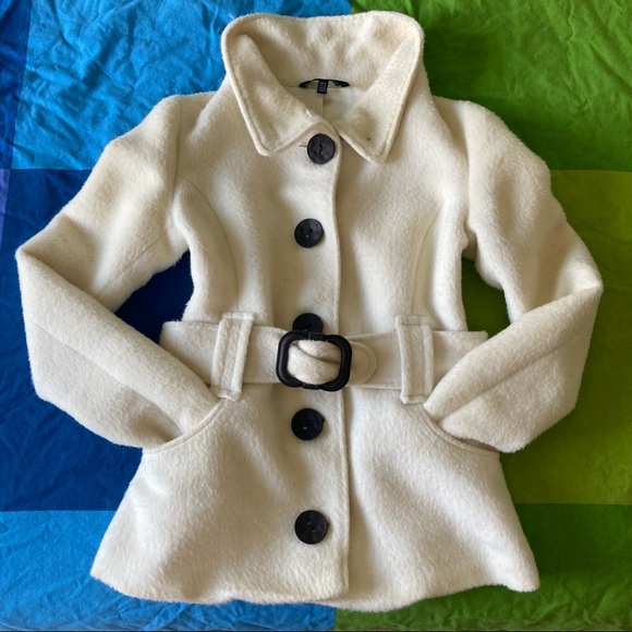 Chic LE CHATEAU winter coat - Picture 1 of 10